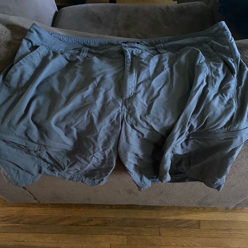 Men’s Guide Series Shorts